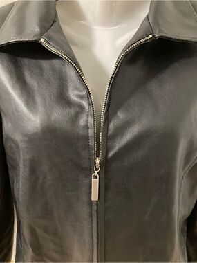 Vintage Black Faux Leather Zip Jacket Minimalist Y2K Women’s Jacket